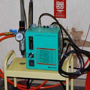 静電塗装　高電圧発生器